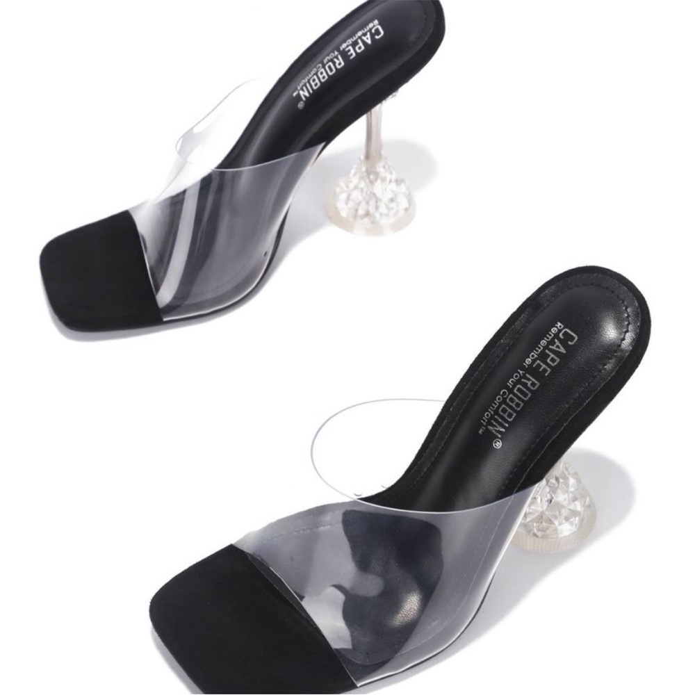Cape Robbin AHMEE Clear Slip on crystal heels NWT - Picture 2 of 12